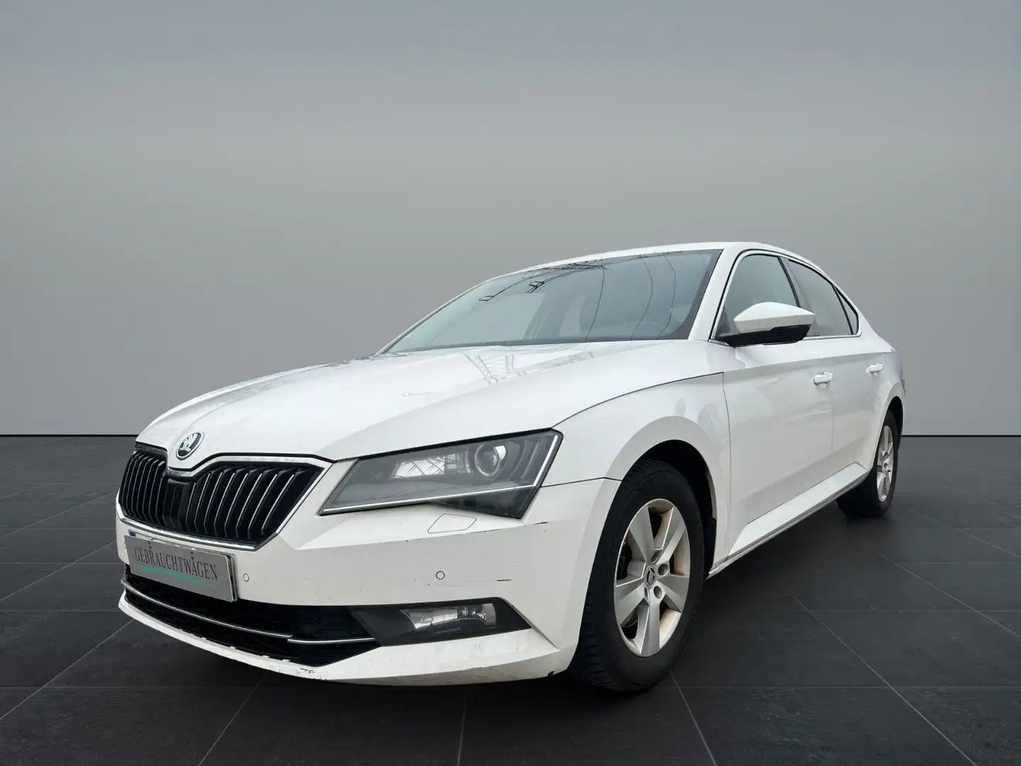 Skoda Superb Limo *LED*BI-XENON*Navi* Weiß - 1