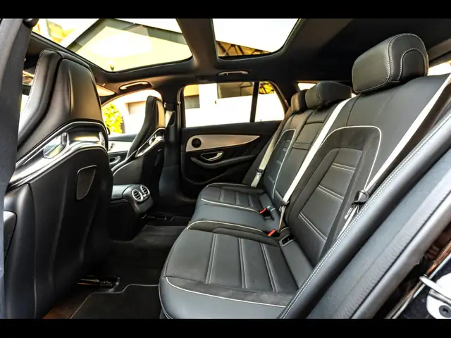 Mercedes-Benz E Class view 14