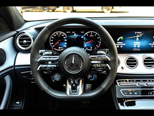 Mercedes-Benz E Class view 13