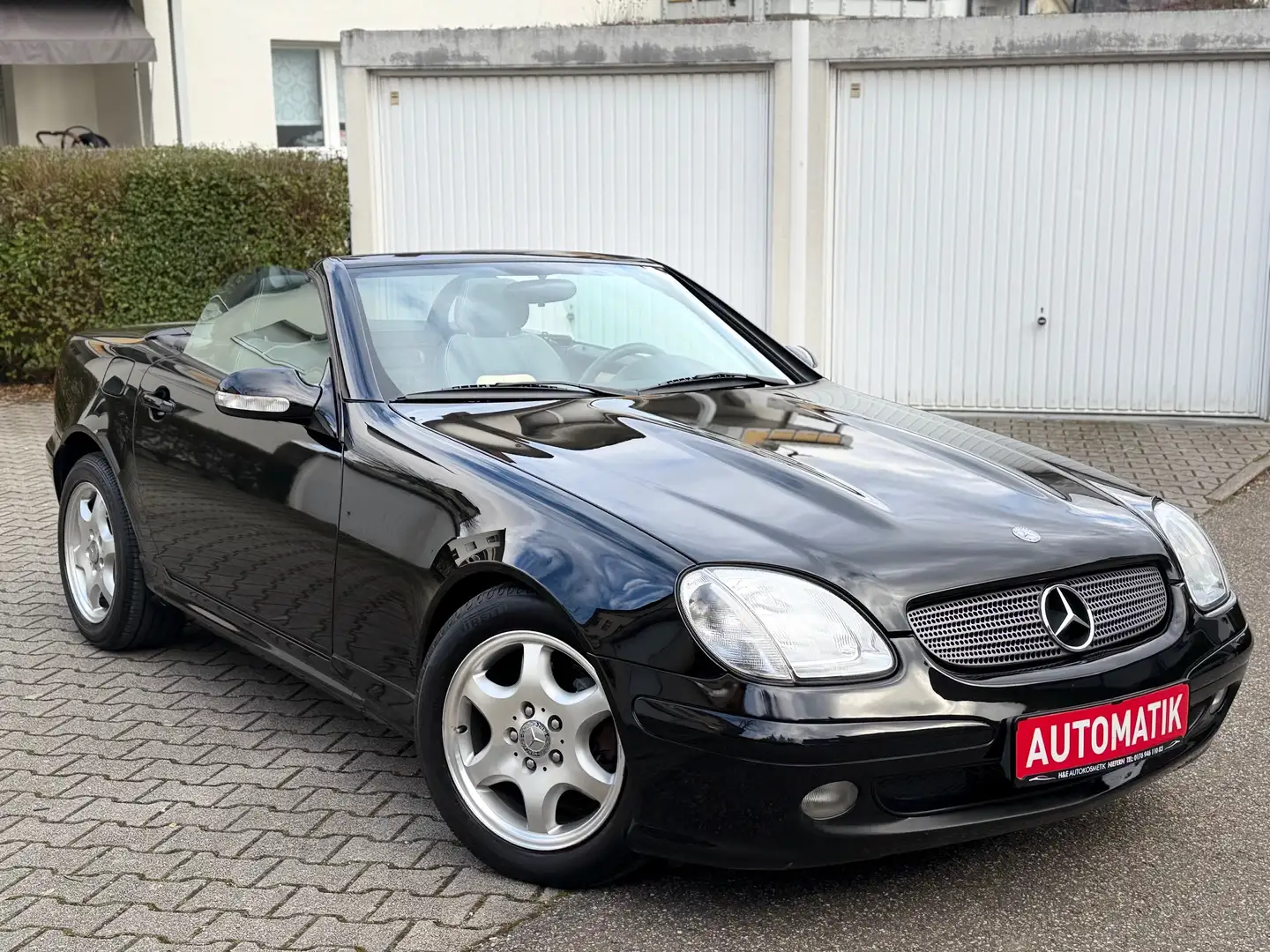 Mercedes-Benz SLK 200 TOP GEPFLEGT-1.HAND-TÜV/AU NEU-AUTOMATIK Noir - 1