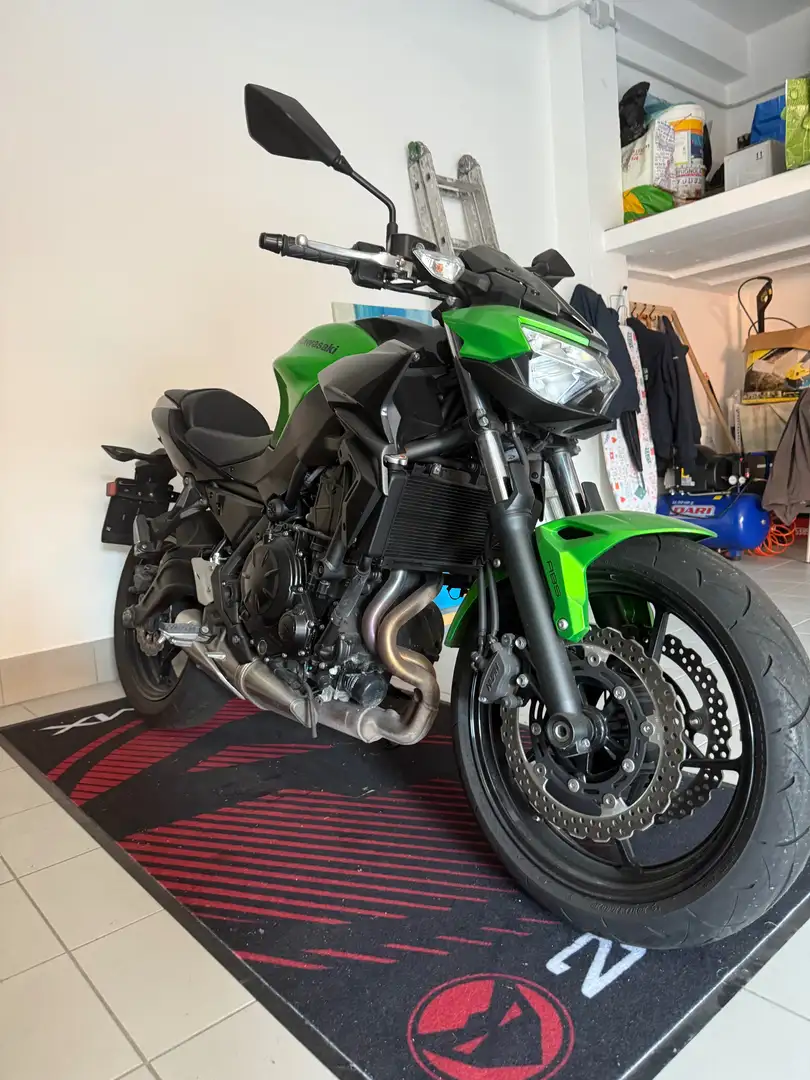 Kawasaki Z 650 Negru - 1