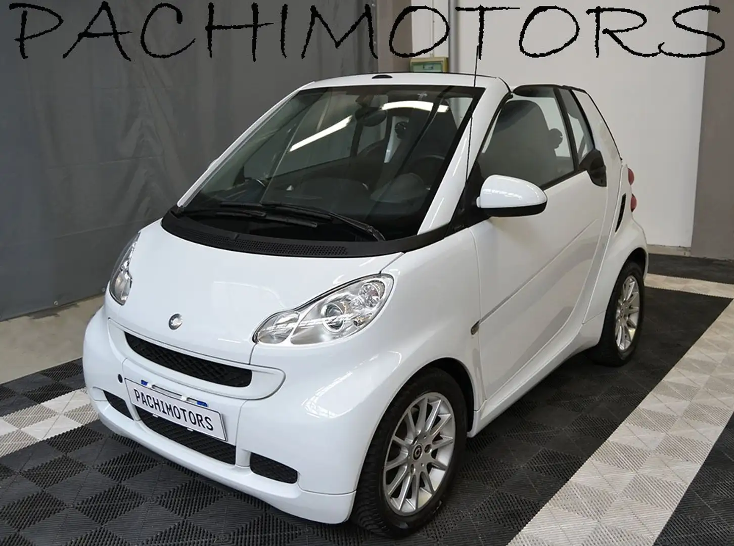 smart forTwo 1000 52 kW MHD cabrio passion  ** Bianco - 1