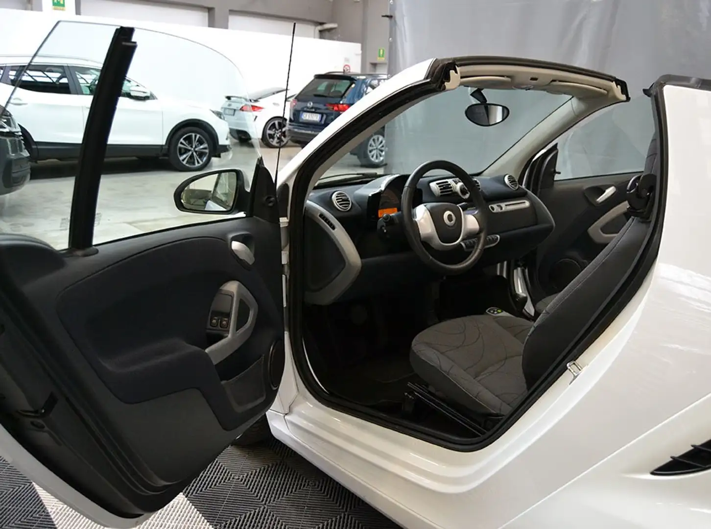 smart forTwo 1000 52 kW MHD cabrio passion  ** Bianco - 2
