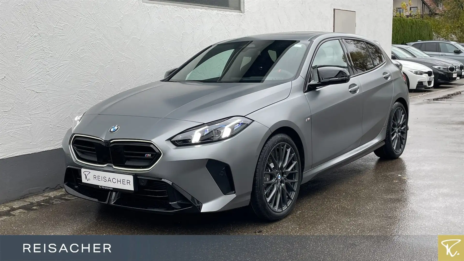 BMW 135 xDrive Sportpaket Autom. Parksystem DAB Gris - 1