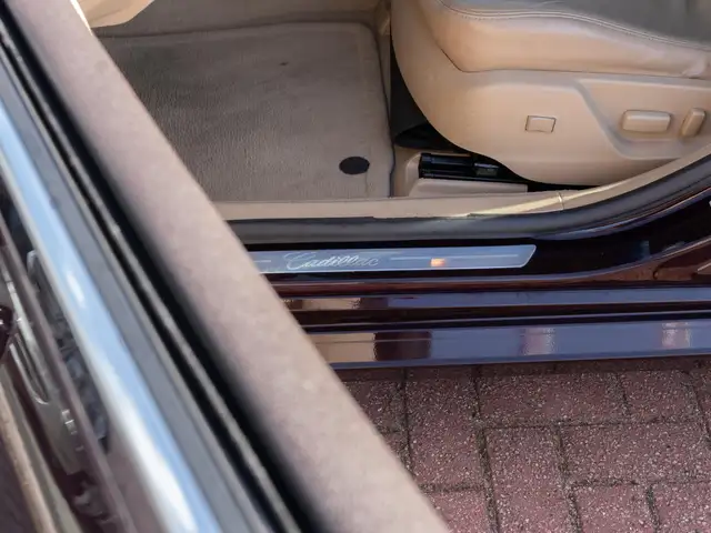 Cadillac CTS view 13