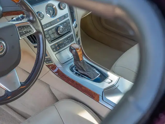 Cadillac CTS view 14