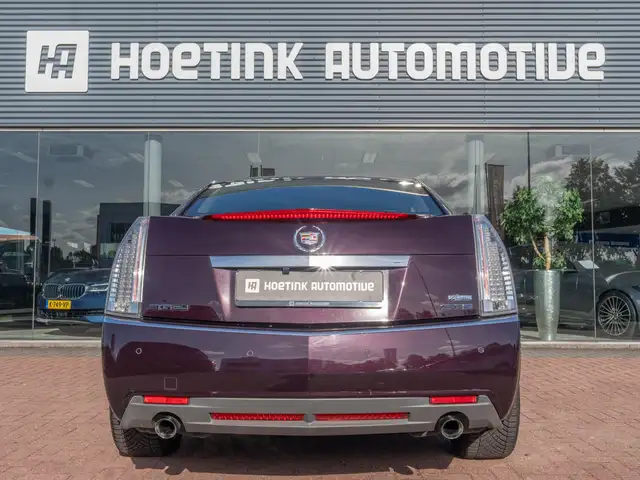 Cadillac CTS view 10