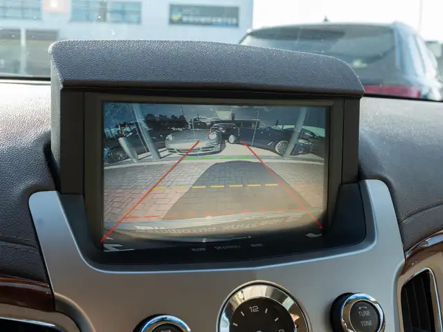 Cadillac CTS view 15