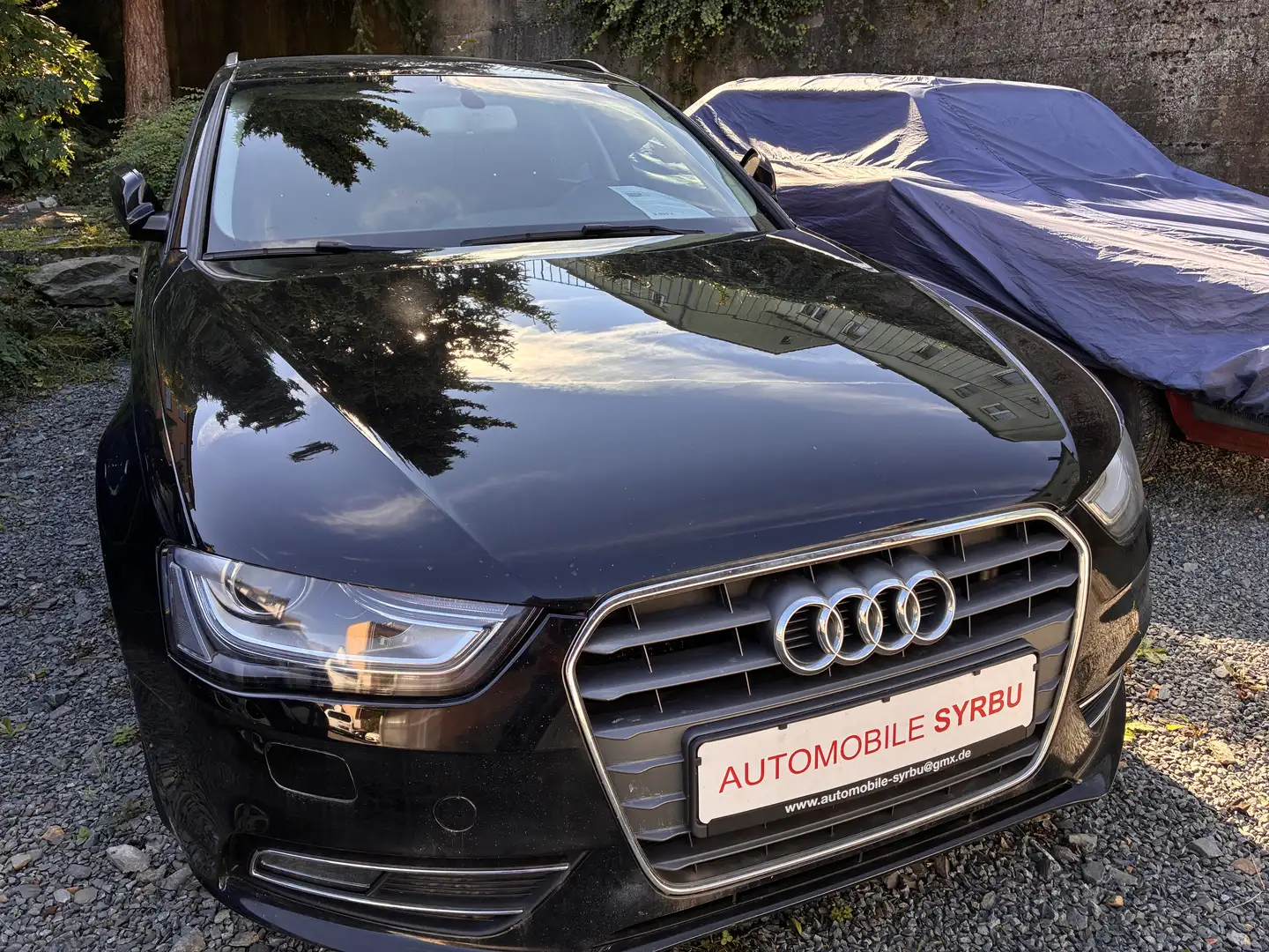 Audi A4 Ambition Schwarz - 1