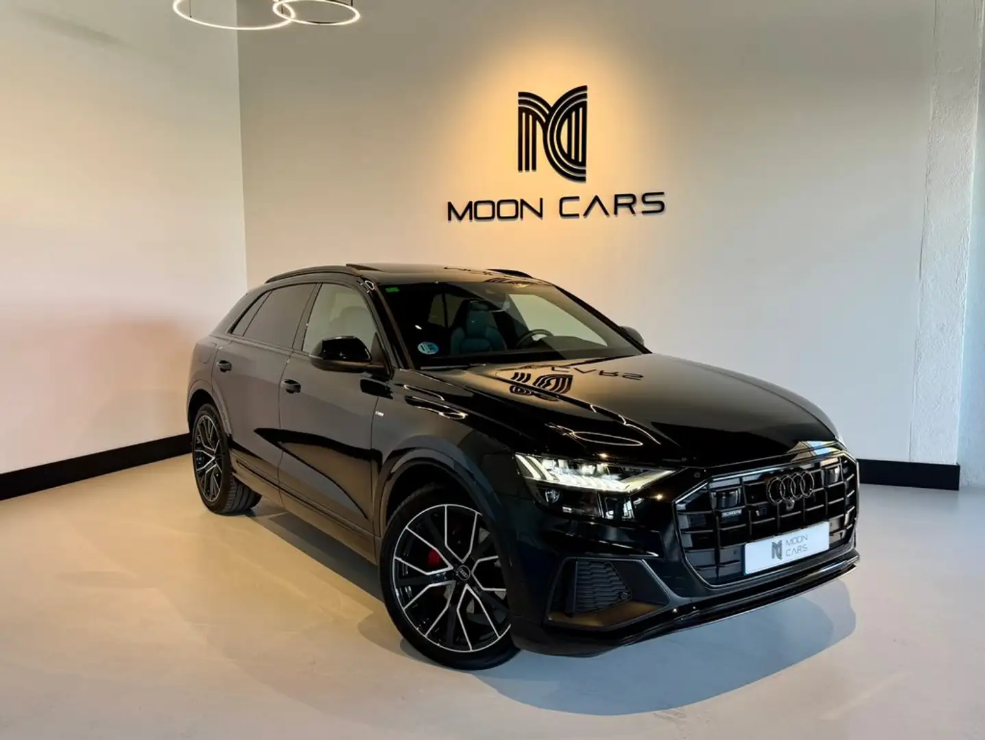 Audi Q8 50 TDI 210kW Black Line Plus quattro tip Negro - 1