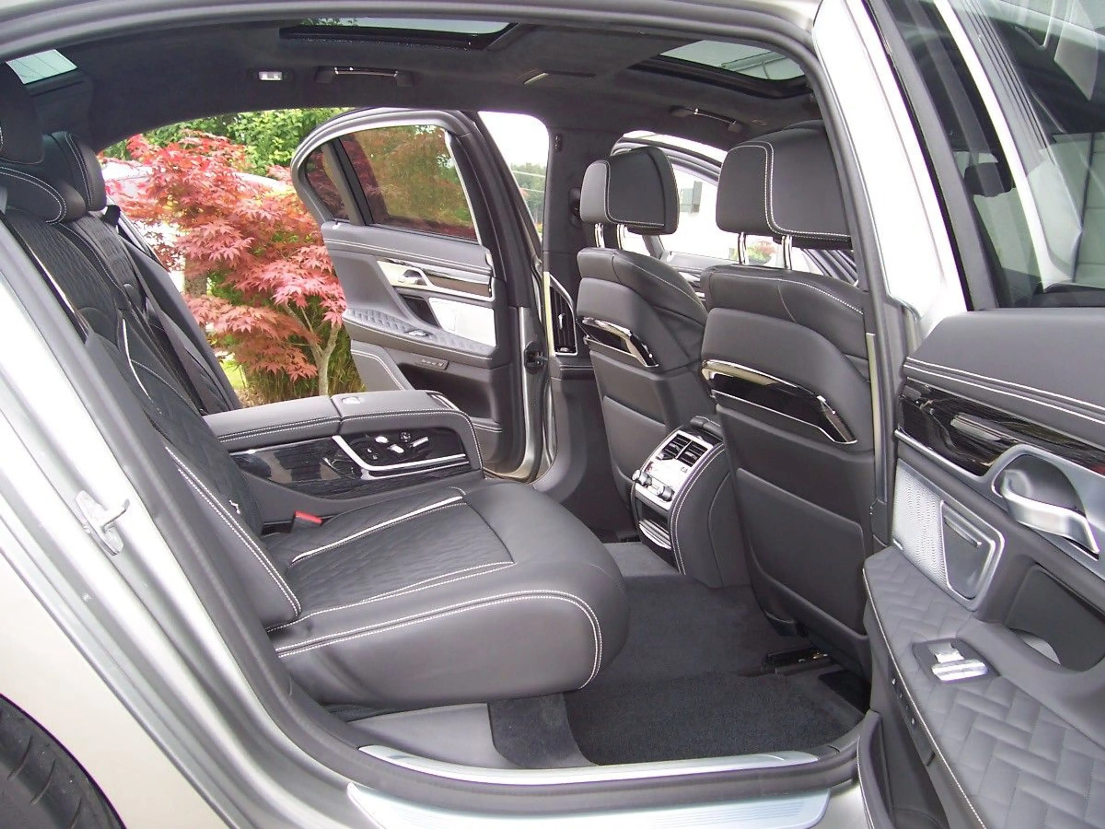 BMW 760 Li xDrive Deutsches Sammlerfahrzeug aus 1.Hd — photo 10