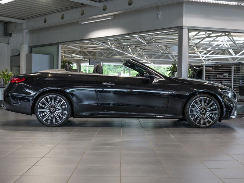 Mercedes-Benz CLA 250 CLE 300 4MATIC Cabriolet AMG BURM NIGHT MEMO 360 — photo 4