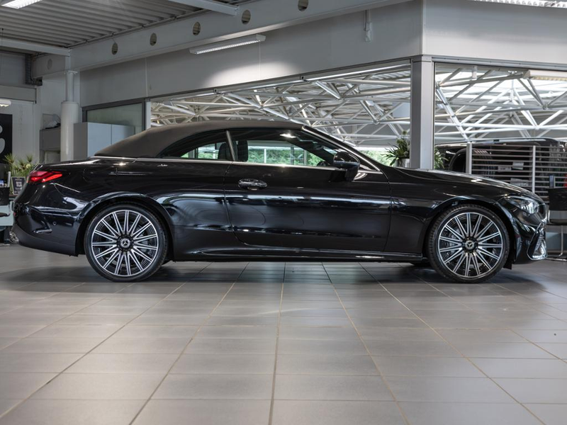 Mercedes-Benz CLA 250 CLE 300 4MATIC Cabriolet AMG BURM NIGHT MEMO 360 — photo 5