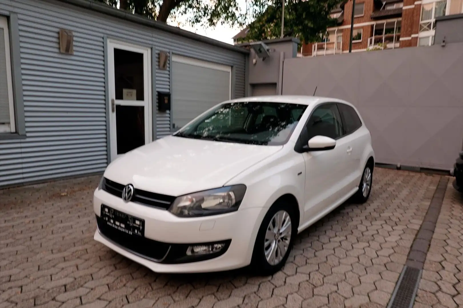 Volkswagen Polo V Life BlueMotion/BMT SitzH Tempomat Klima Weiß - 1