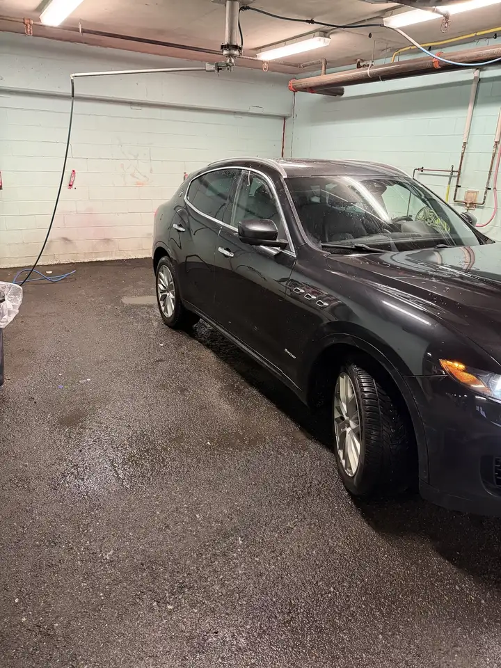 Maserati Levante снимка Maserati Levante