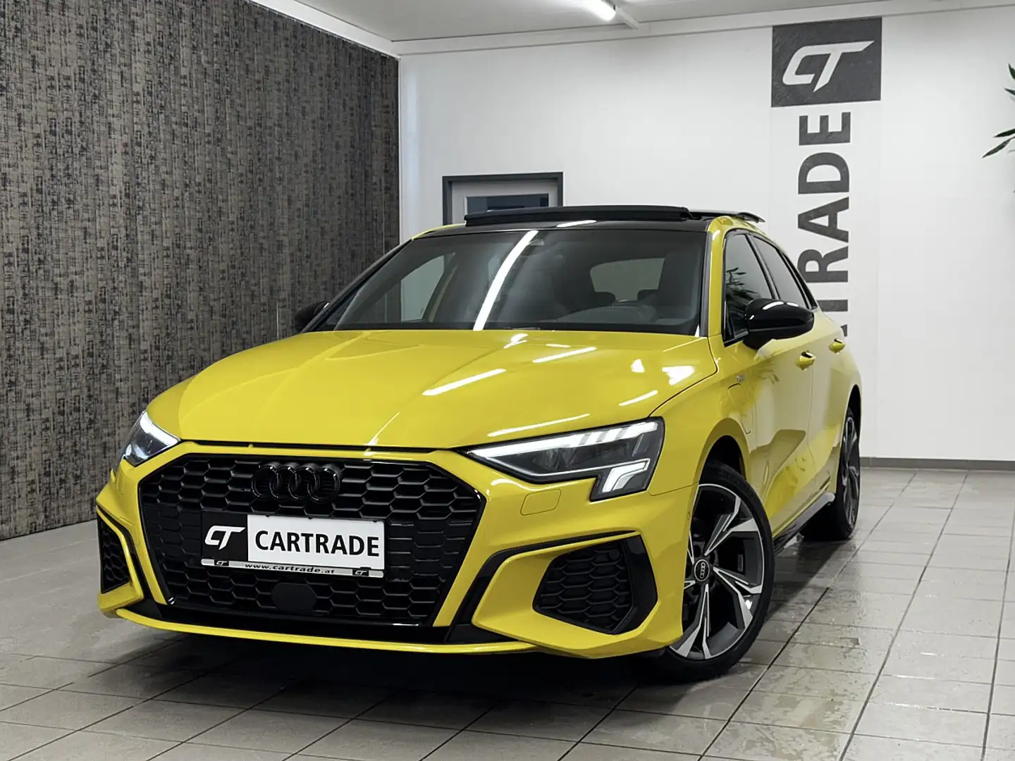 Audi A3 SB 40 TFSI e 2x S-line S-tronic / MATRIX-LED/ V... Gelb - 1