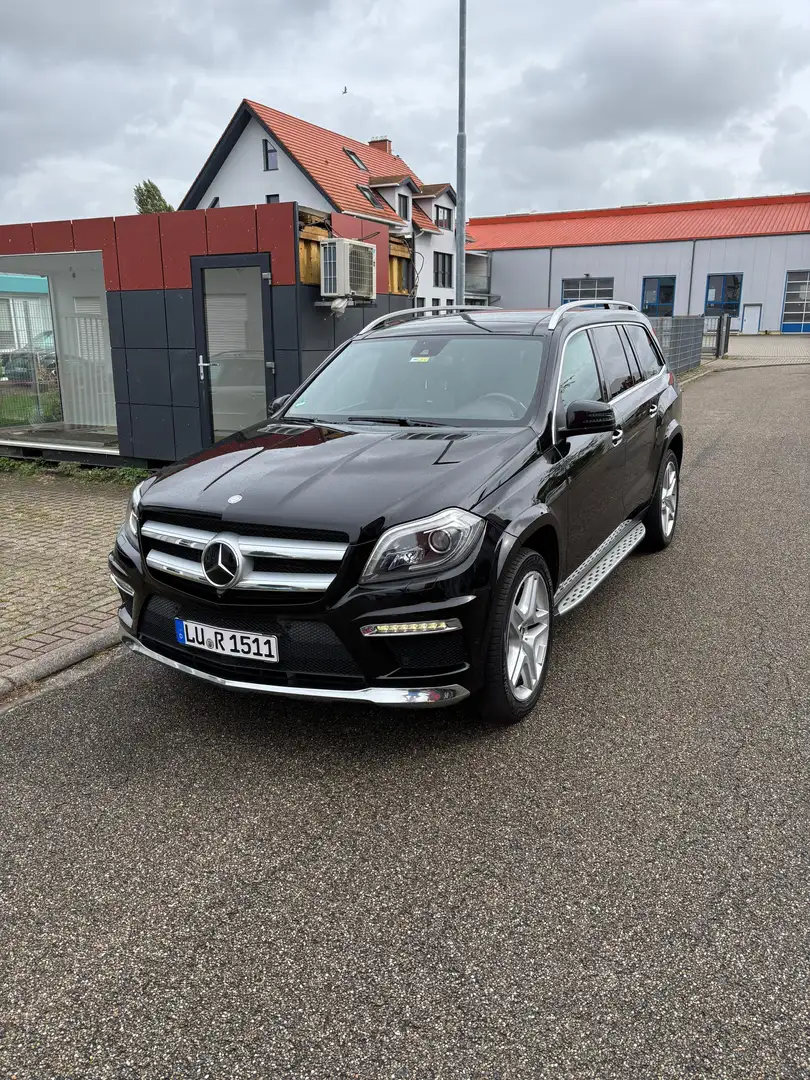 Mercedes-Benz GL 350 GL 350 BlueTec 4Matic (166.824) Negru - 1