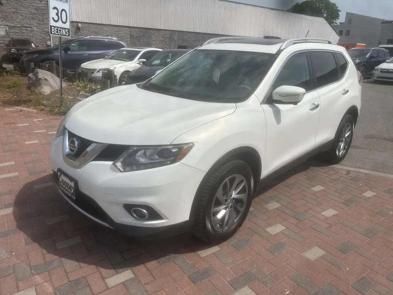 Nissan Rogue fotografie Nissan Rogue