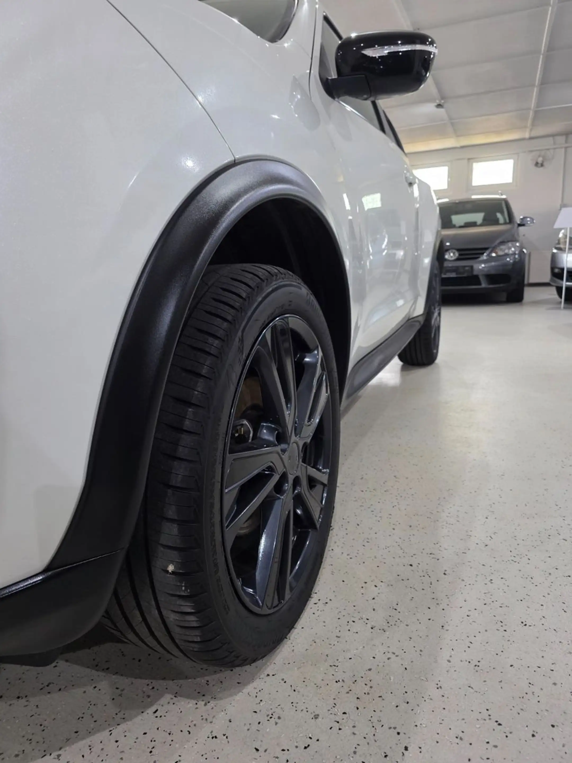 Nissan Juke -  Garantie* — photo 9