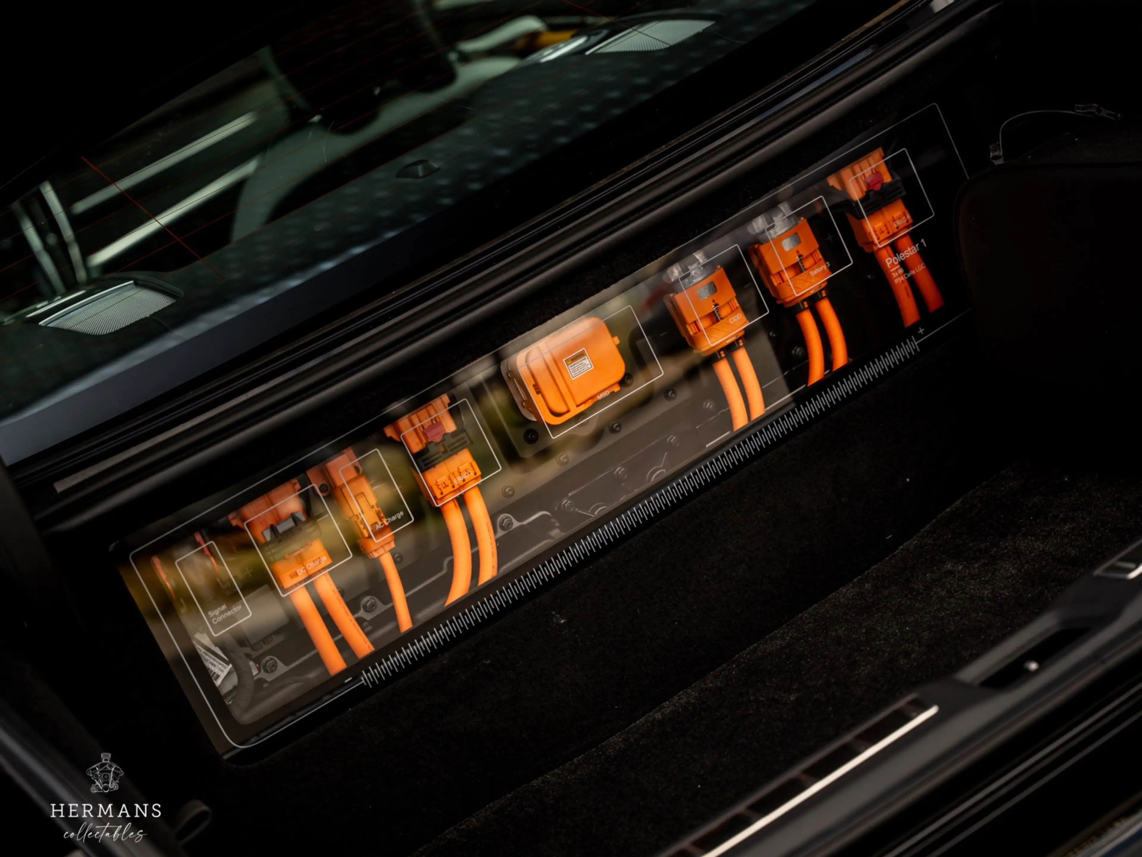Polestar 1 2.0 T8R / 1 of 1500 / Carbon / Bowers & Wilkins / — photo 11