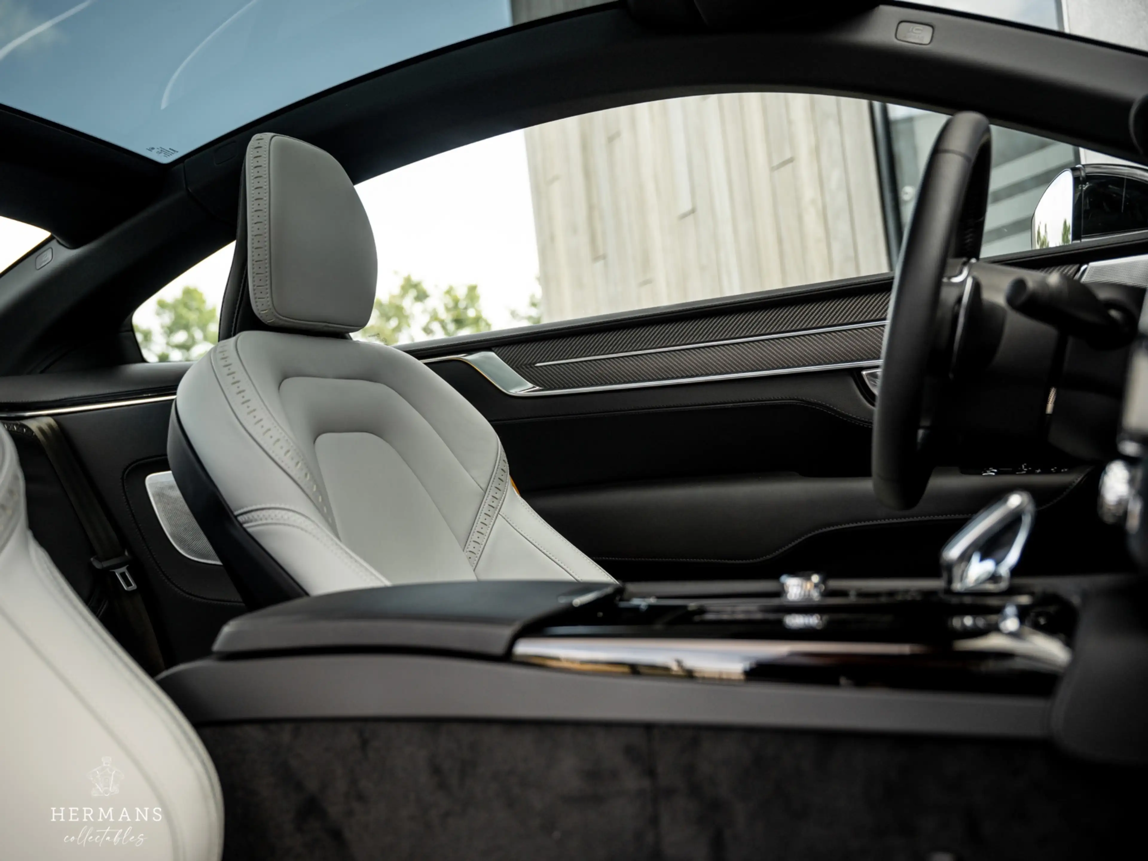 Polestar 1 2.0 T8R / 1 of 1500 / Carbon / Bowers & Wilkins / — photo 34