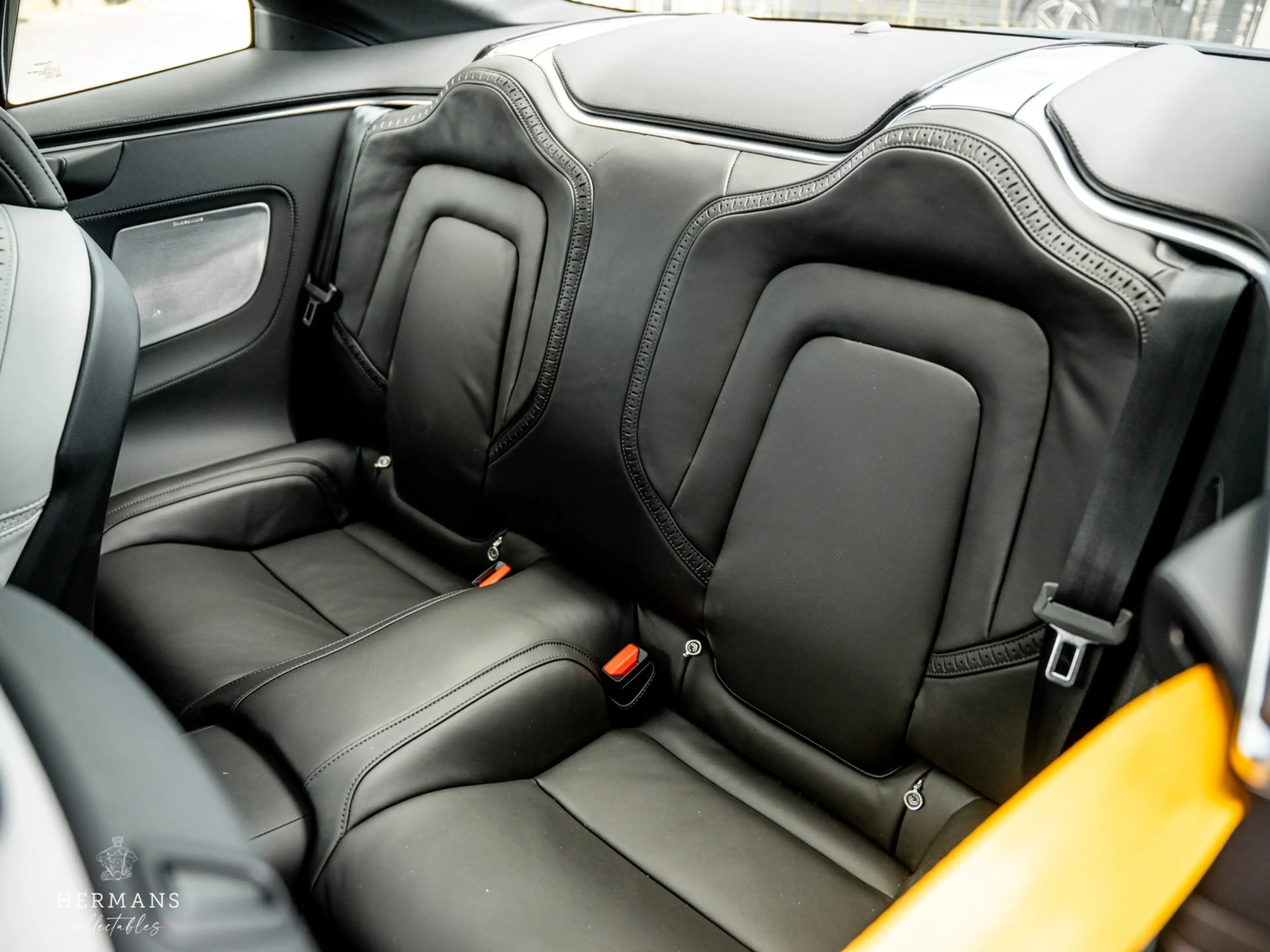 Polestar 1 2.0 T8R / 1 of 1500 / Carbon / Bowers & Wilkins / — photo 26