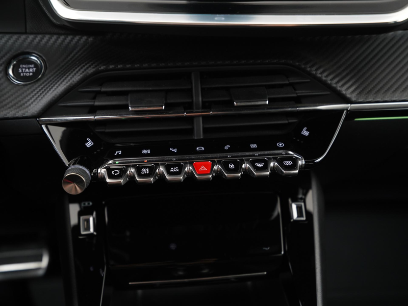 Peugeot e-2008 EV Allure 50 kWh | SOH 92% | Apple/Android Carplay — photo 11
