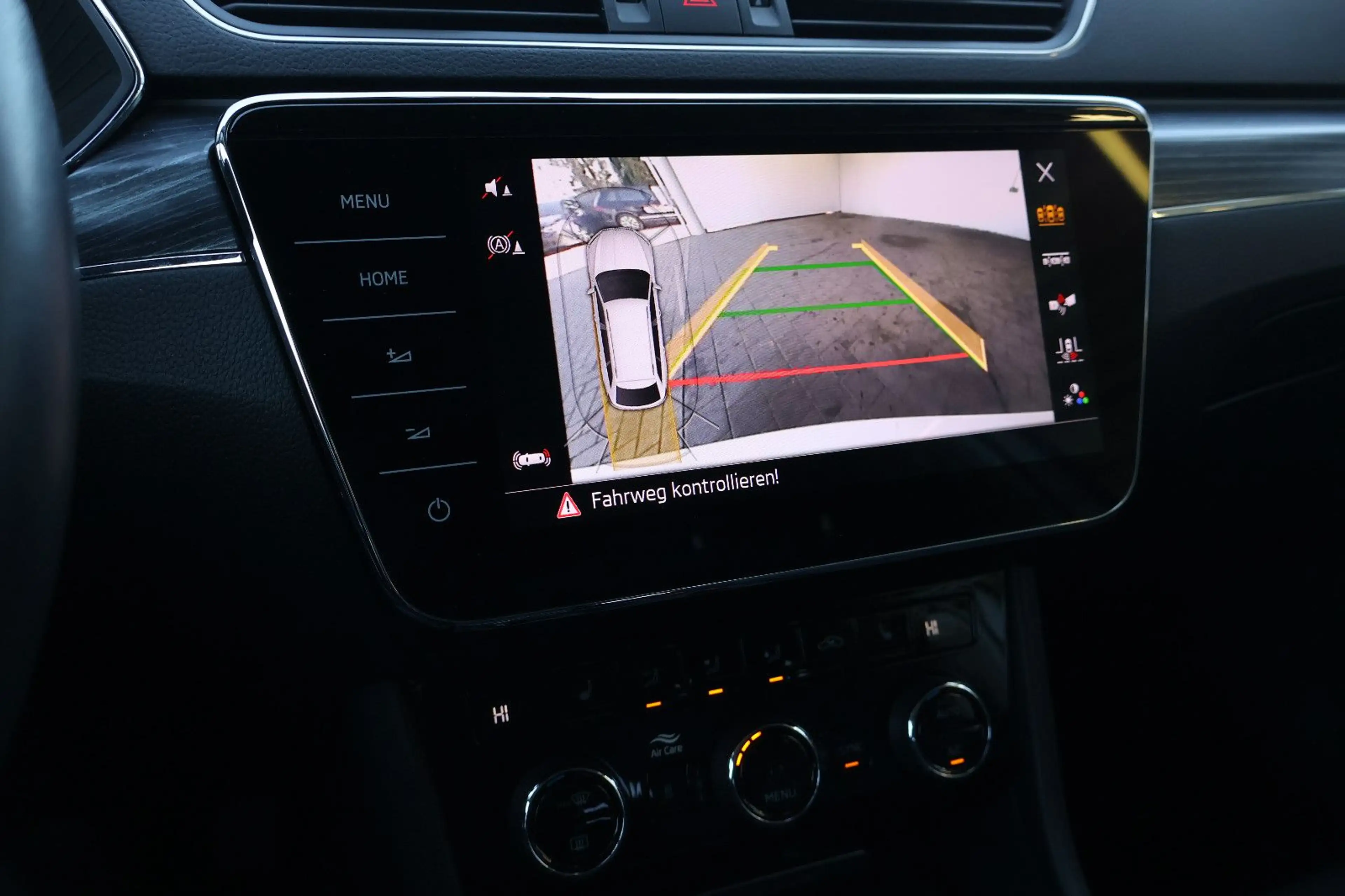 Skoda Superb 2.0 TDI Style AID+ACC+KAM+MEM+LED+19"+AHK — photo 10