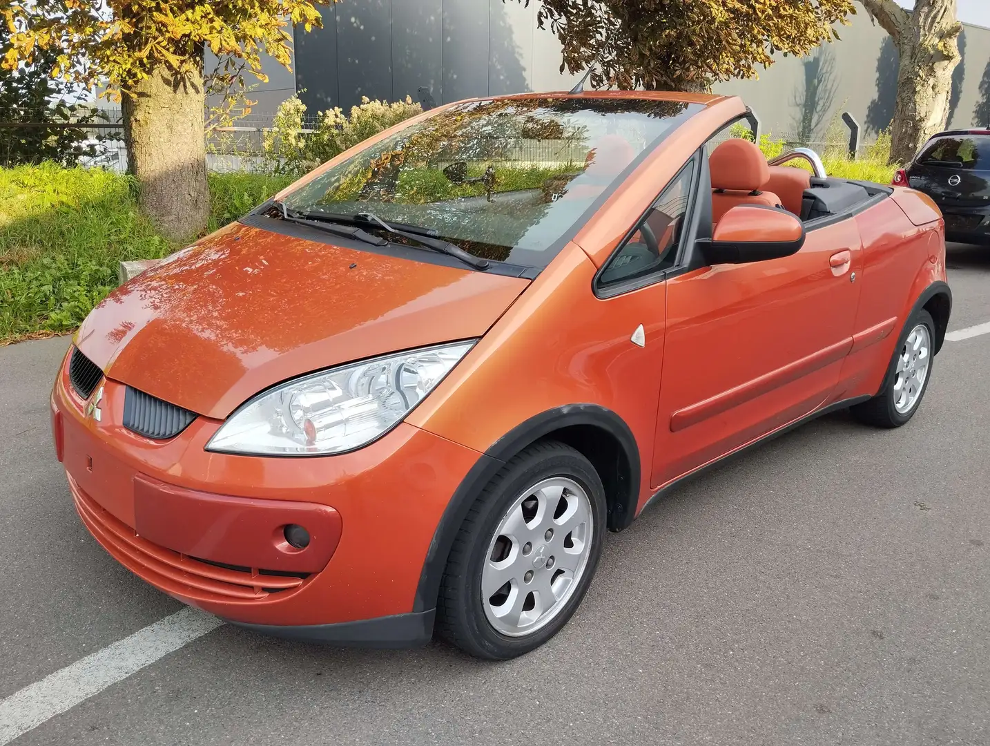 Mitsubishi Colt cabriolet 1.5i Azuro Orange - 1