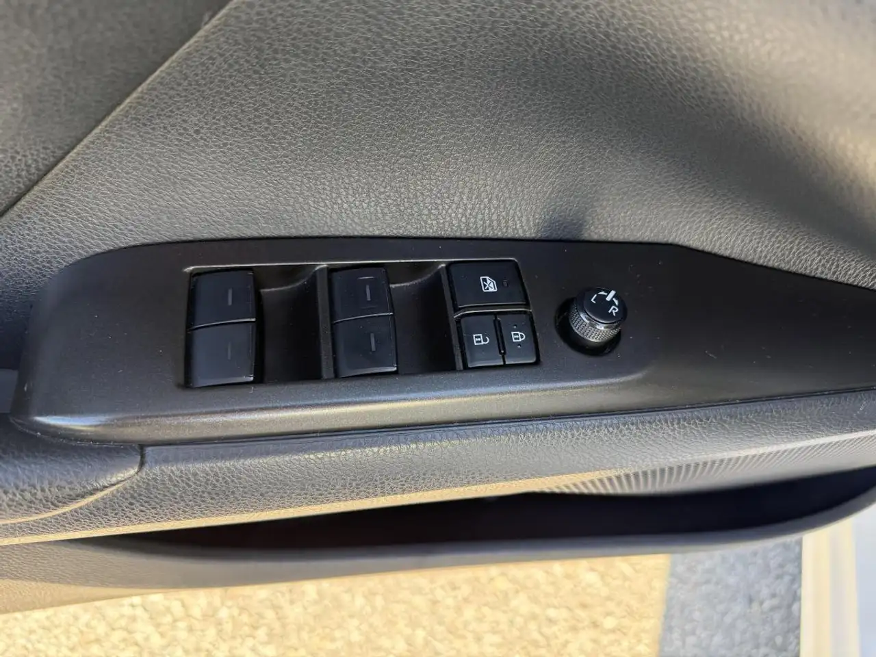 Toyota Camry снимка Toyota Camry