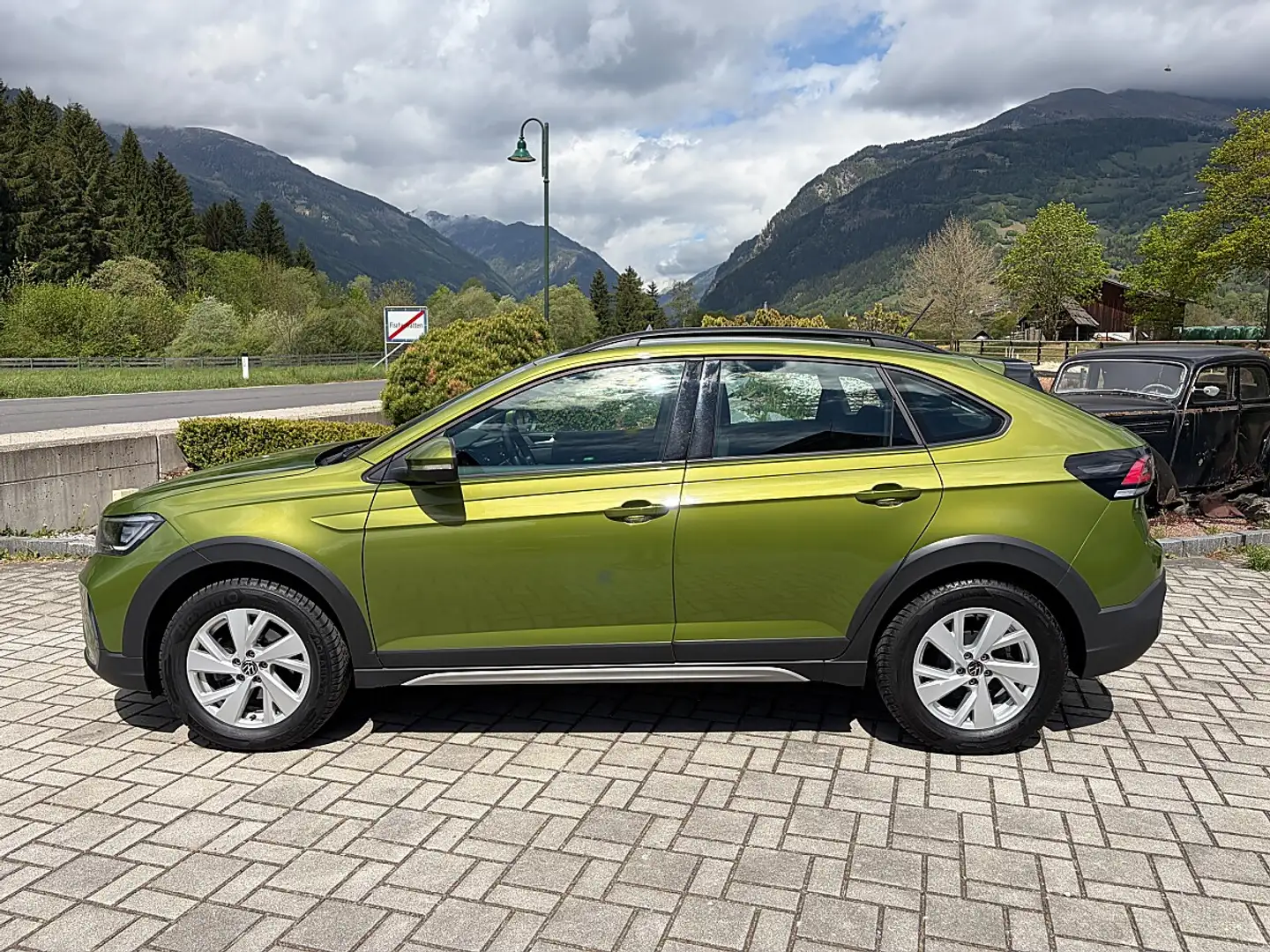 Volkswagen Taigo 1,0 TSI Life Grün - 2