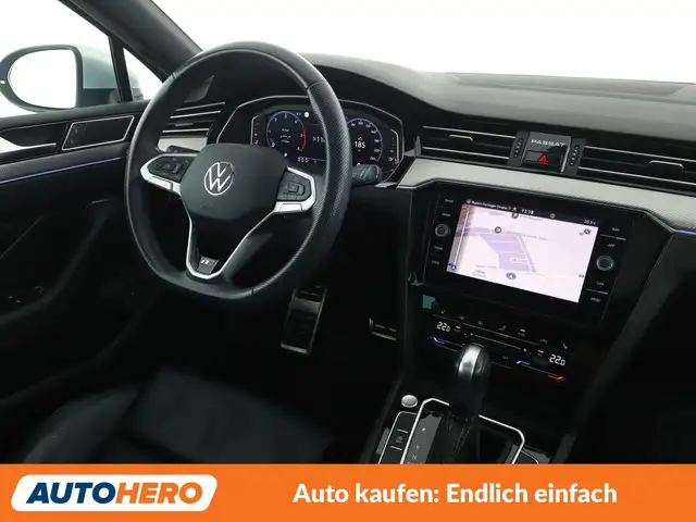 Volkswagen Passat view 13
