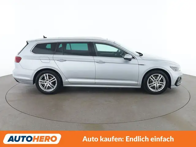 Volkswagen Passat view 7
