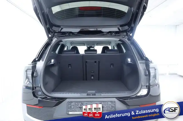 Ford Explorer view 11