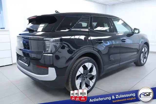 Ford Explorer view 7