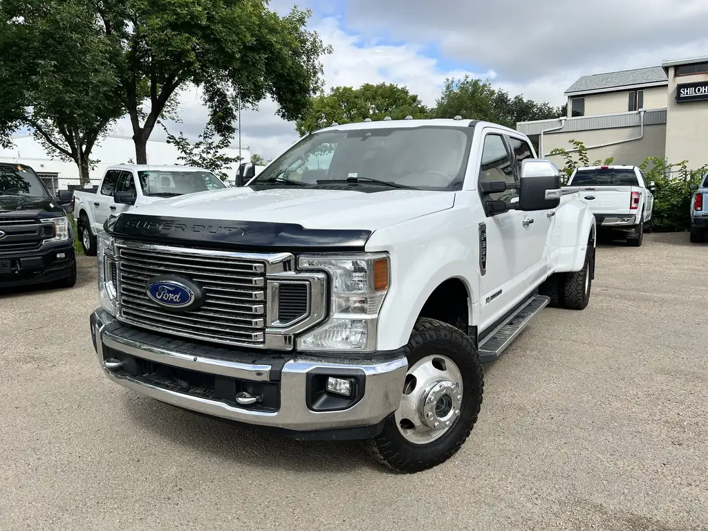 2022 Ford F-350 Super Duty XLT Crew Cab 176 | Premium Pkg | FX4 Pkg | Rear Ca — photo 2