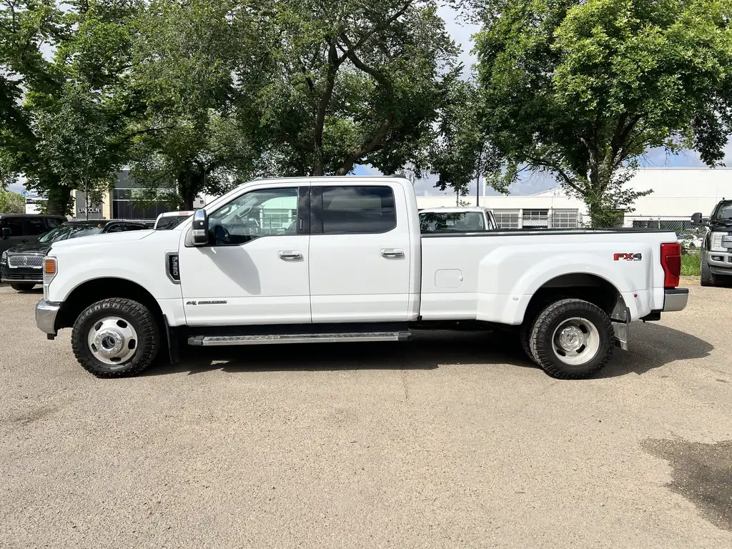 2022 Ford F-350 Super Duty XLT Crew Cab 176 | Premium Pkg | FX4 Pkg | Rear Ca — photo 4