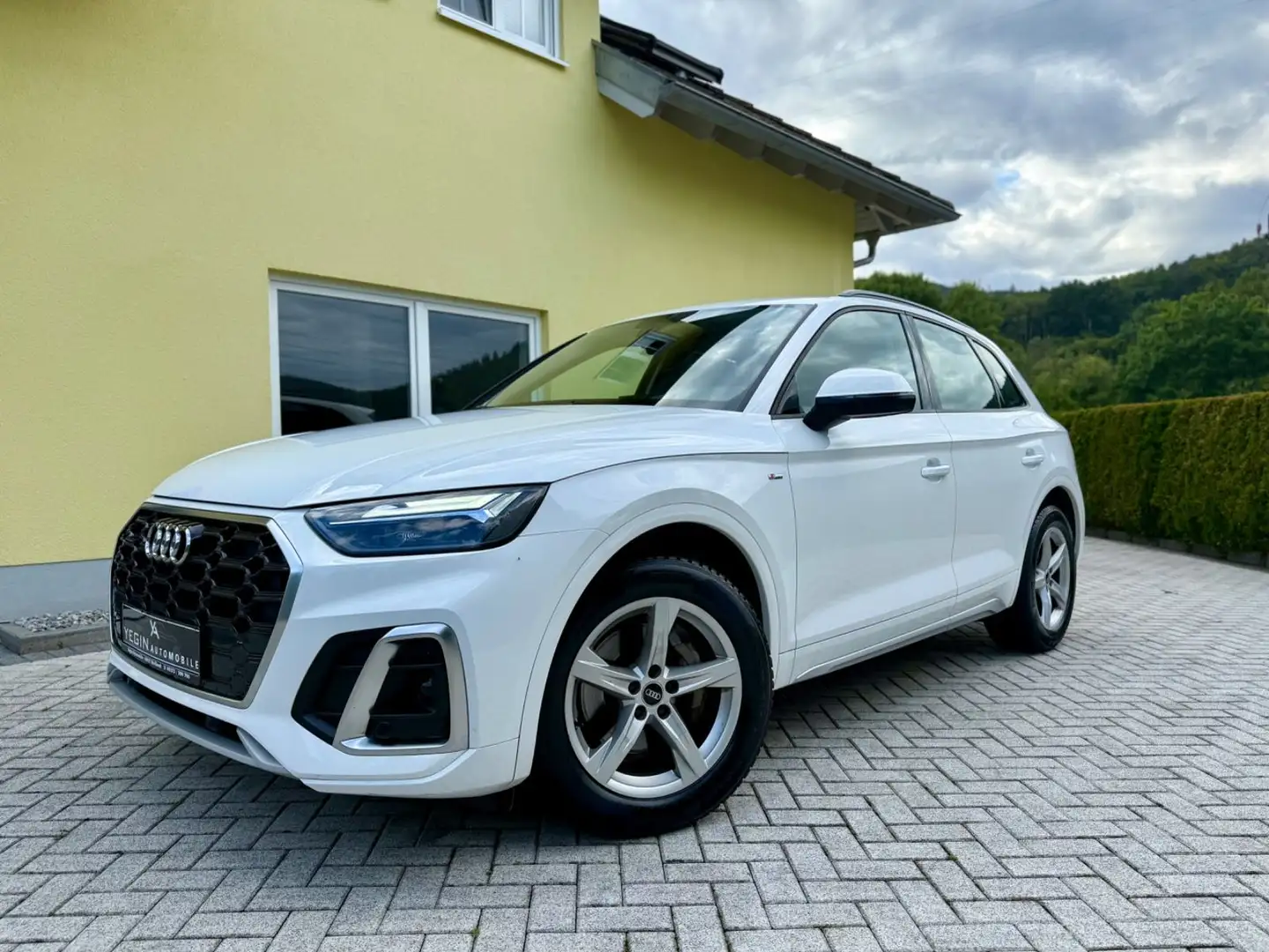 Audi Q5 35 TDI S-Line Virtual-Kamera-ACC Weiß - 2
