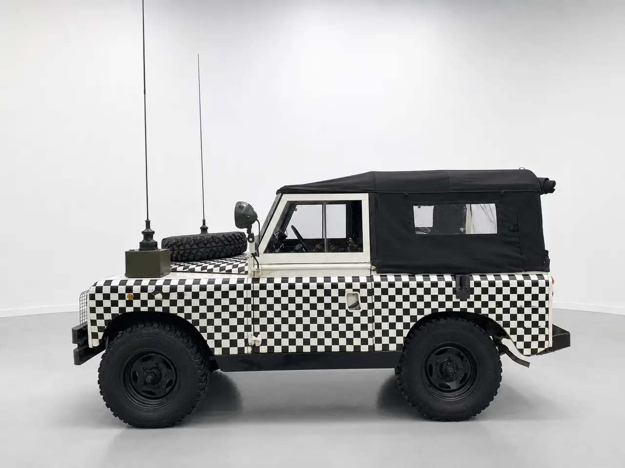 Land Rover Serie IIA - Restaurata - ASI Targa Oro, foto 3