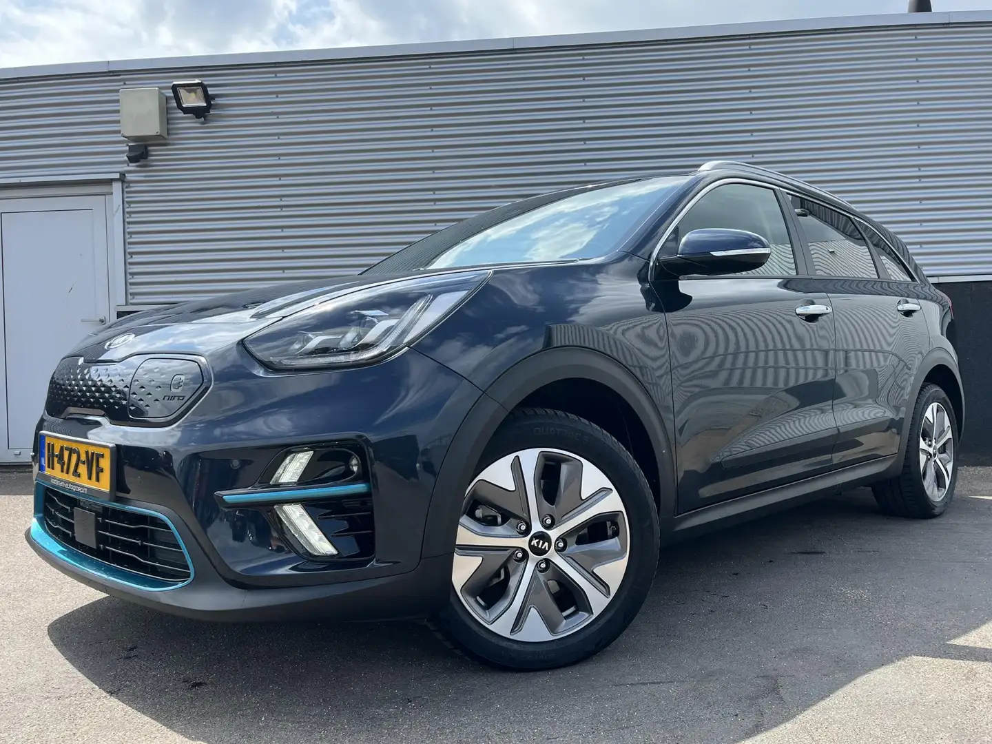 Kia e-Niro ExecutiveLine 64 kWh Navigatie, Dodehoekdetectie, Blauw - 2