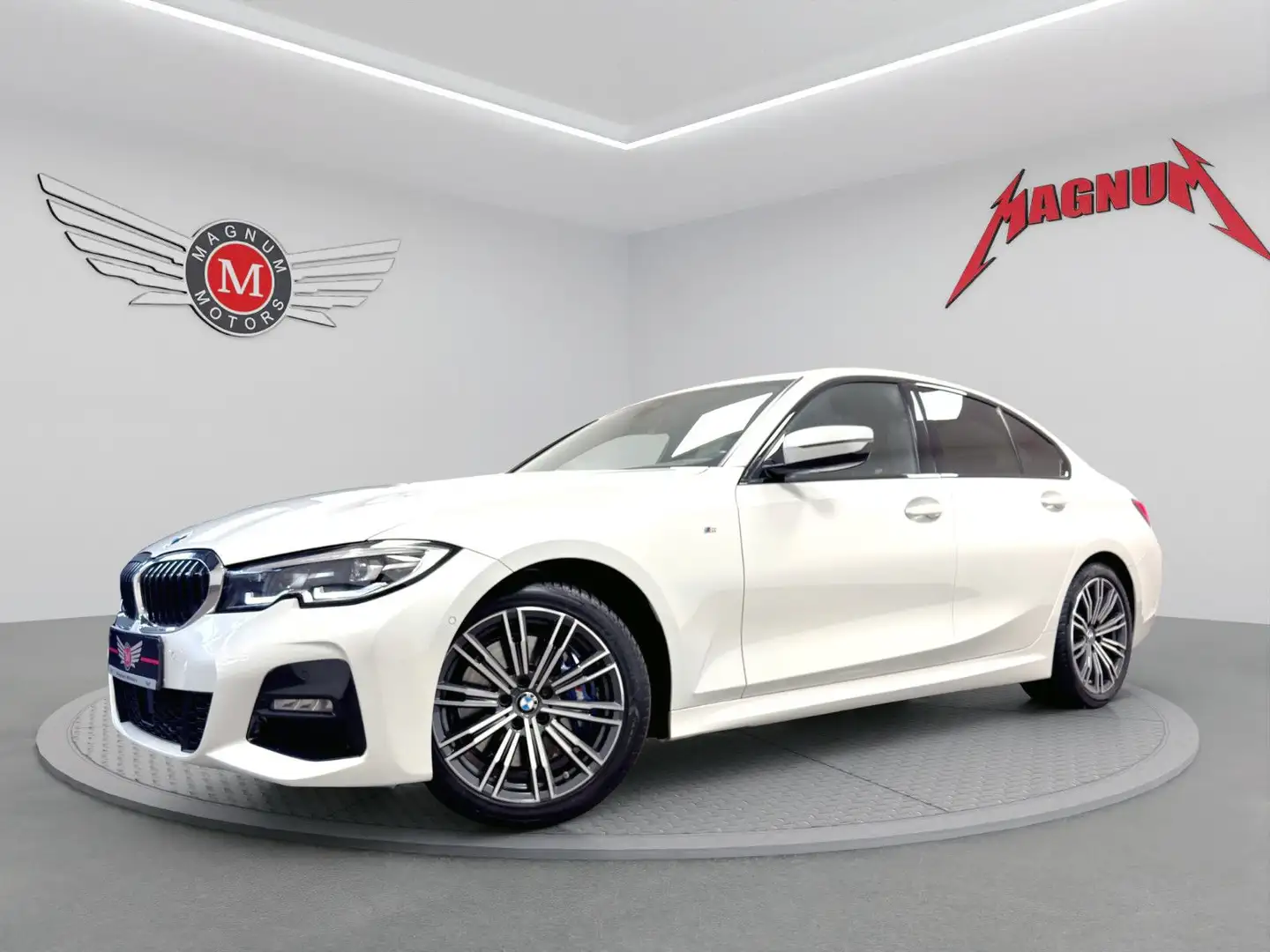 BMW 330 i M SPORT *Aut.* Leder*R-Cam*LED* Blanc - 2