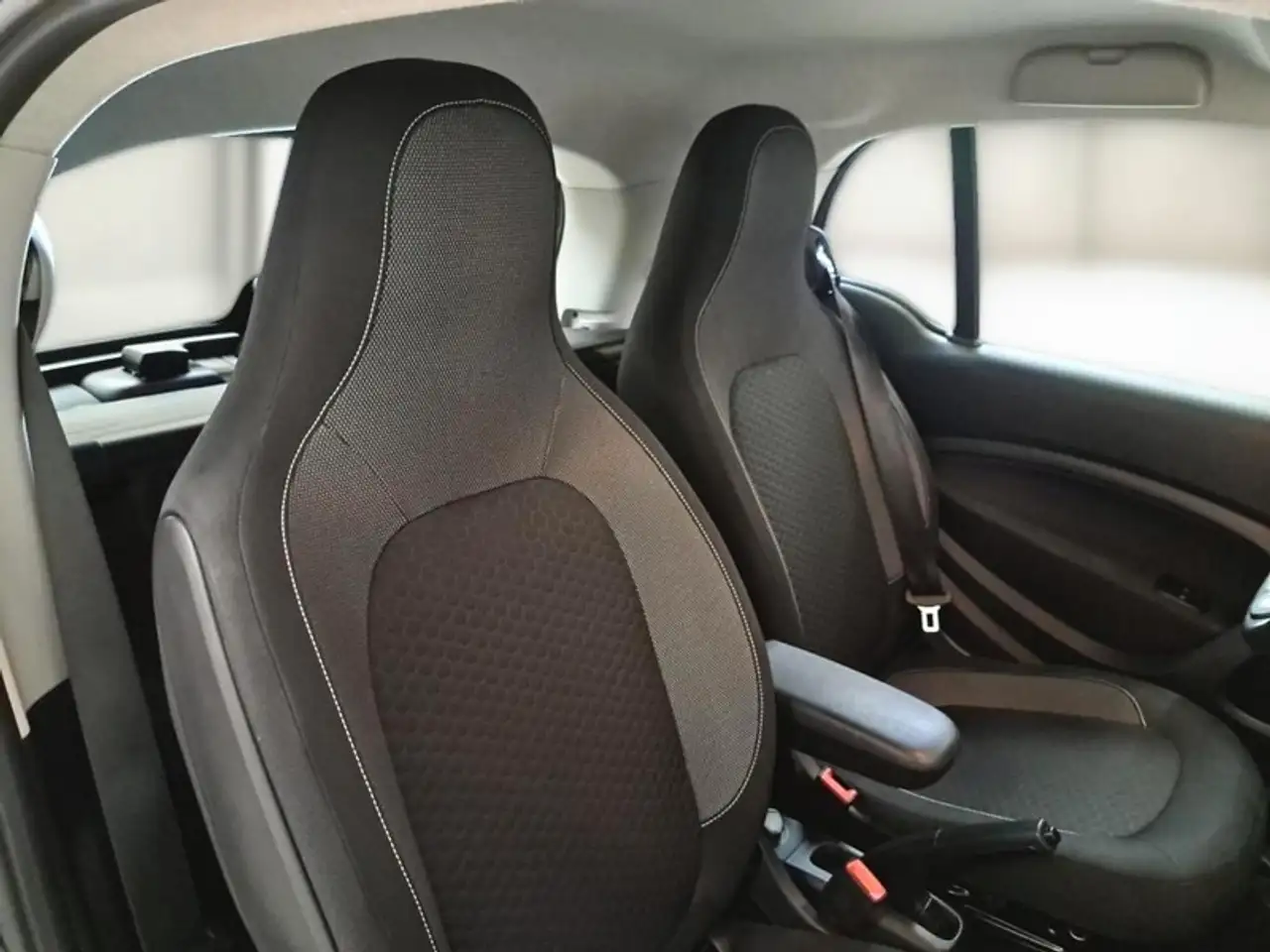 smart forTwo 2023 — фото 10