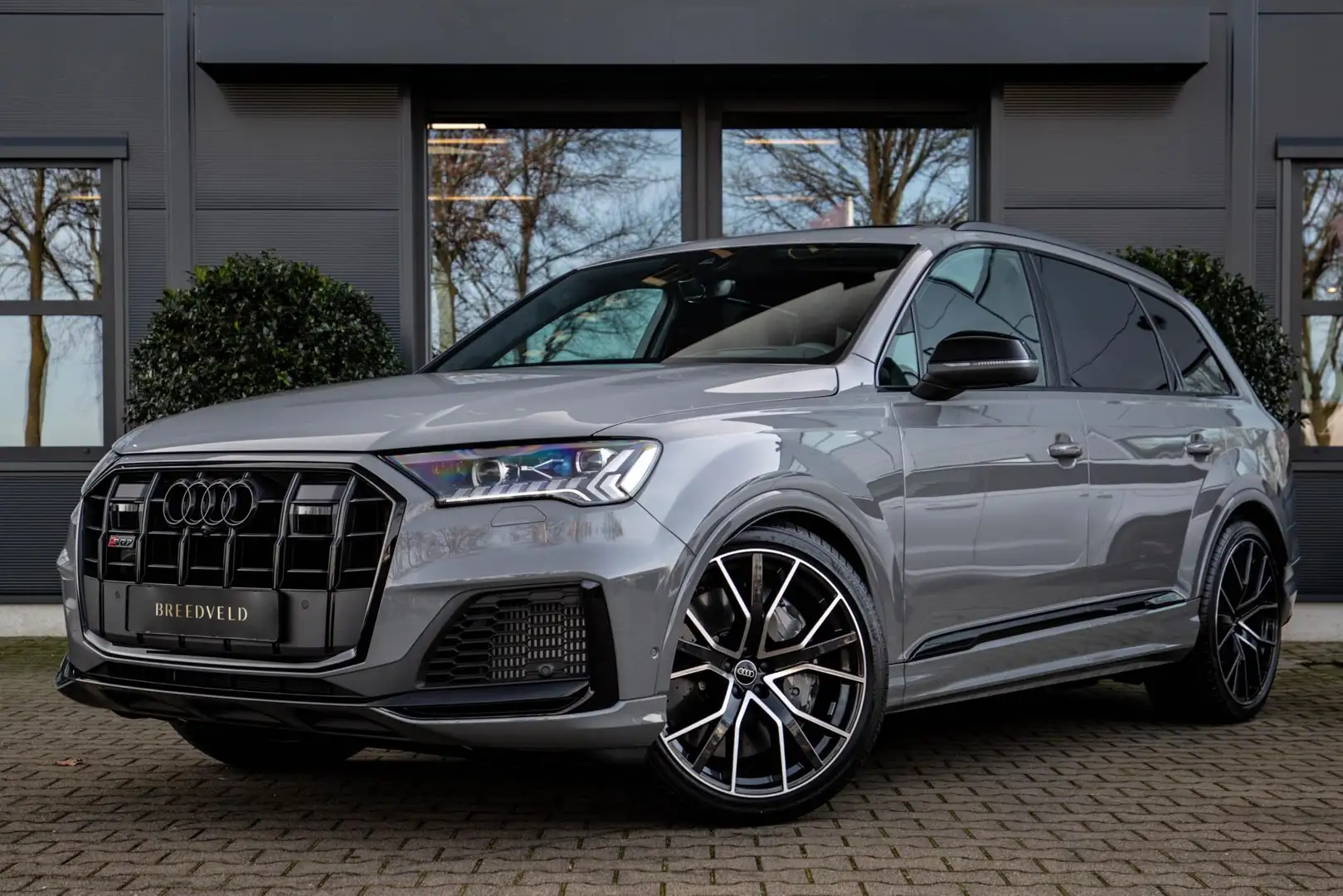 Audi SQ7 4.0 TFSI 507pk 7p, B&O High-end, Keramisch, Full-O Gri - 1