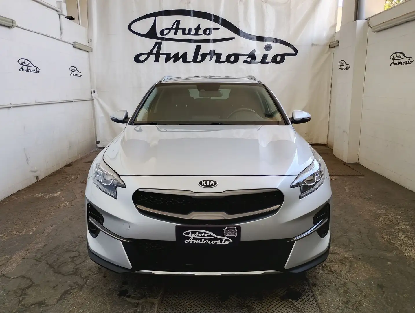 Kia XCeed 1.0 TGDi GPL Style Grijs - 2