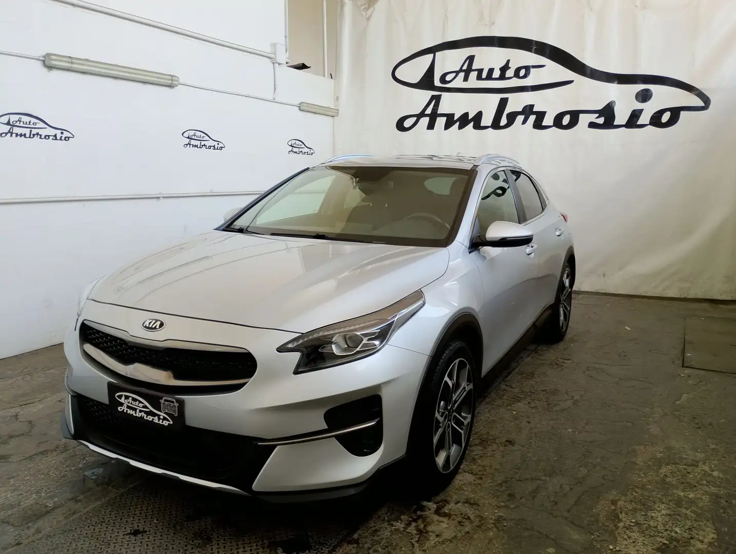 Kia XCeed 1.0 TGDi GPL Style Grijs - 1