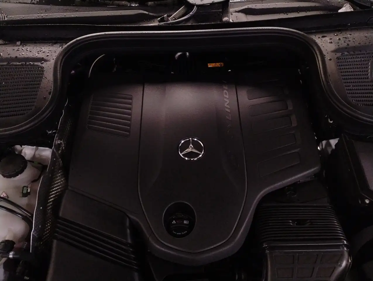 Mercedes-Benz GLE снимка Mercedes-Benz GLE