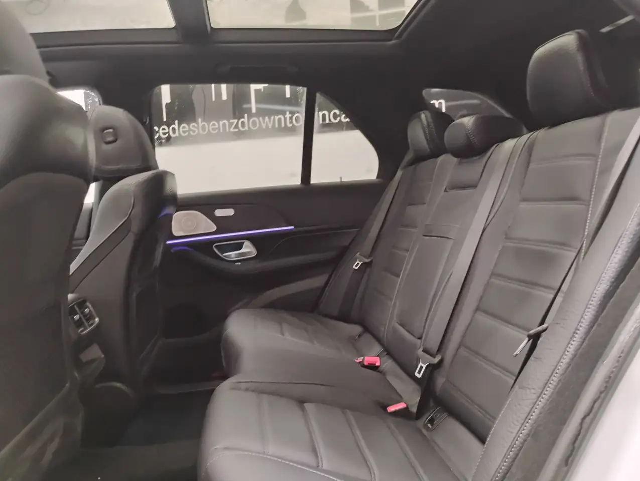 Mercedes-Benz GLE снимка Mercedes-Benz GLE