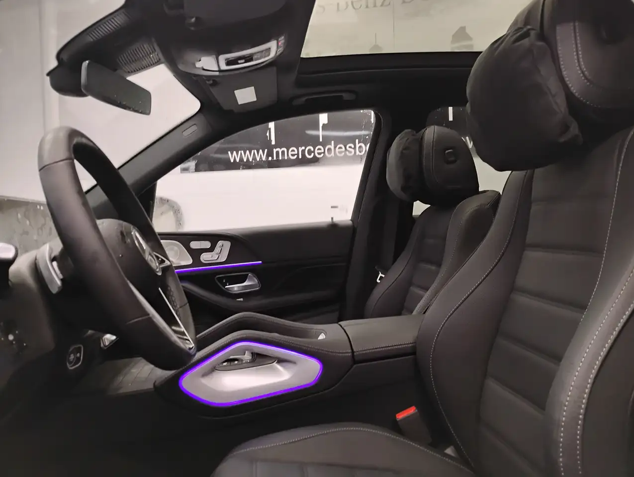 Mercedes-Benz GLE снимка Mercedes-Benz GLE