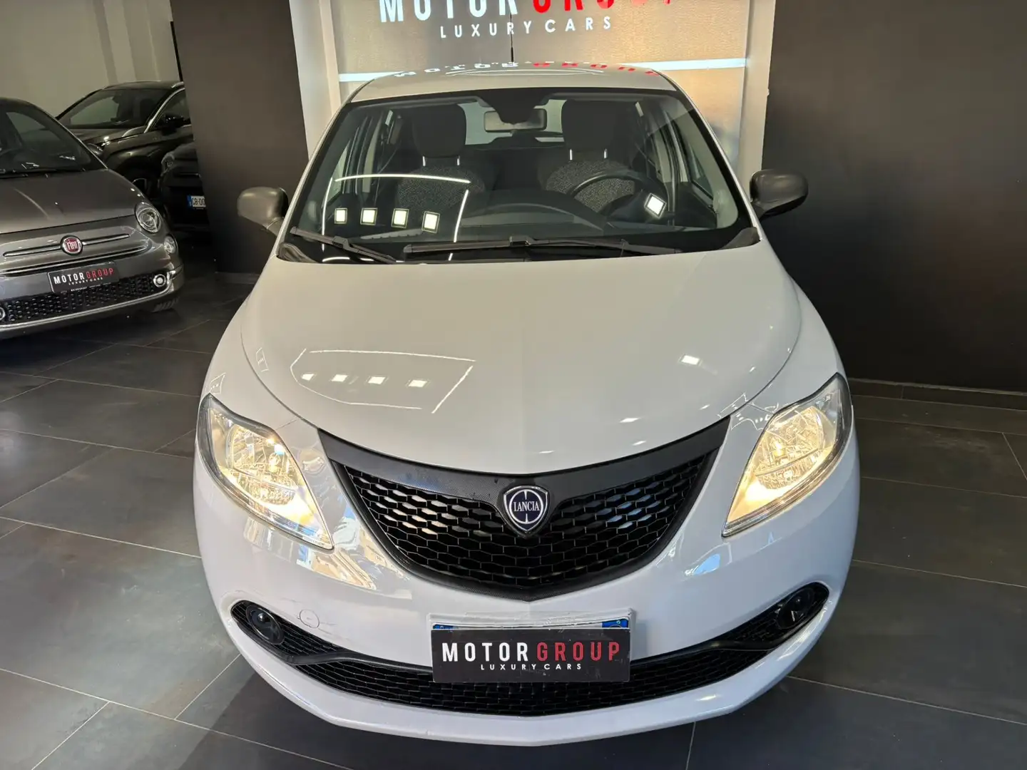 Lancia Ypsilon Ypsilon 1.2 69 CV 5 porte S&S Elefantino Blu Grau - 2