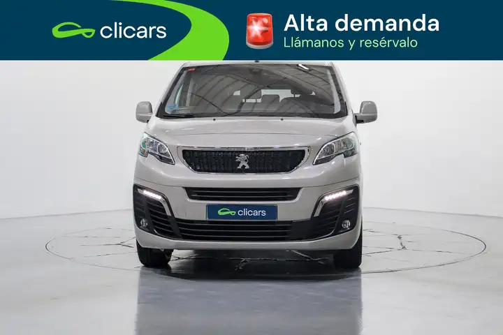 Peugeot Traveller 2021, foto 2